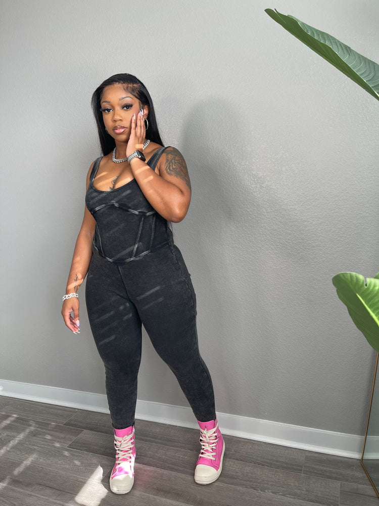 "JAYDA" RIBBED JUMPSUIT (PRE-ORDER)